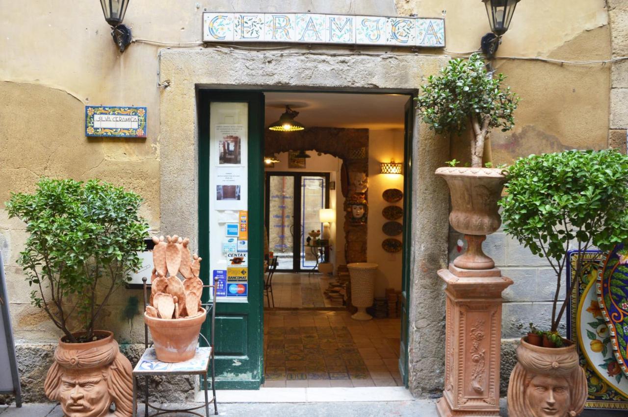 I Colori Della Sicilia Hotel Caltagirone Exterior foto
